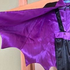 ボーイズ　ハロウィンマントとズボン（中古）の画像