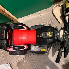 子ども電動バイクの画像