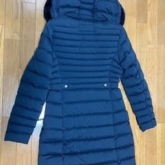 TOMMY HILFIGER 黒ロングダウンの画像