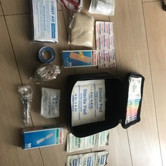 レクサス　ファーストAID KITの画像