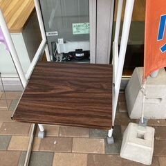 【リユ-スのサカイ広島石内店】ジモティ割/ｷｬｽﾀｰ付ﾚﾝｼﾞ台/クリ-ニング済み/HG-7383/広島市 家具　佐伯区 家具　南区 家具　西区 家具　東区 家具　中区 家具　安佐南区 家具　安佐北区 家具　安芸区 家具　府中町 家具　海田町 家具　熊野町 家具　坂町 家具　廿日市市 家具の画像