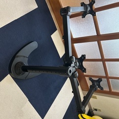 モニターアーム 3画面 スタンド式の画像
