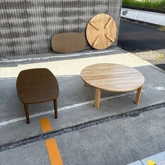 美品、座卓(円卓2つ、長方形2つ)の画像