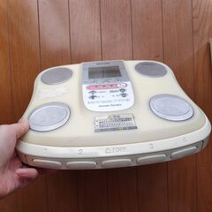 TANITA タニタ デジタル 体重計の画像