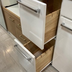 取りに来れる方限定！ダストボックス付キッチンカウンターです！の画像