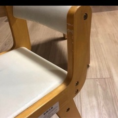 大和屋キッズテーブル 引き出し付き天板高さ調節 引取のみ 値段交渉OKの画像