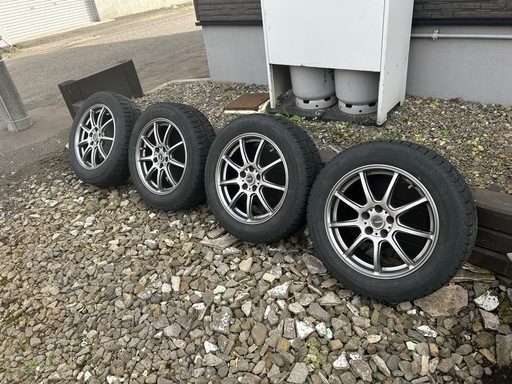 スノータイヤ ヨコハマ
