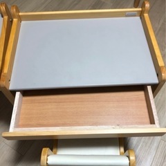 大和屋キッズテーブル 引き出し付き天板高さ調節 引取のみ 値段交渉OKの画像