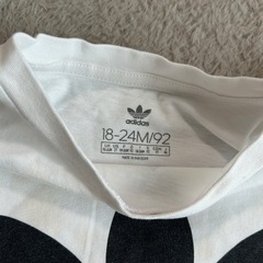 キッズadidasTシャツの画像