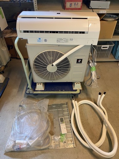 商談中　ルームエアコン　SHARP シャープ　AY-P22D-W 冷房2.2kW/暖房2.5kW兼用　主に6畳用　100V リモコンあり　2022年製　動作品