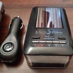 ジャンク品★レーダー探知機 2個セット USBアダプタ付きの画像
