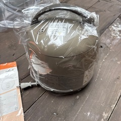 新品未使用品タイガー炊飯ジャー３号炊きの画像