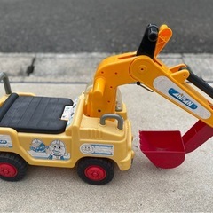 アンパンマンショベルカーの画像