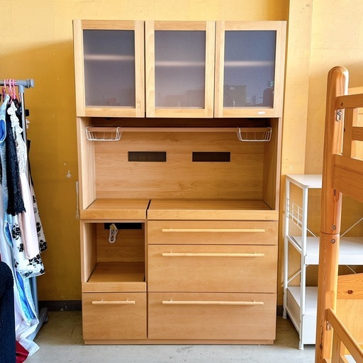 キッチンボード 食器棚