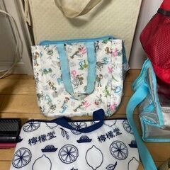 クーラーバッグ　まとめて５点（バラ売りなし）　中古の画像