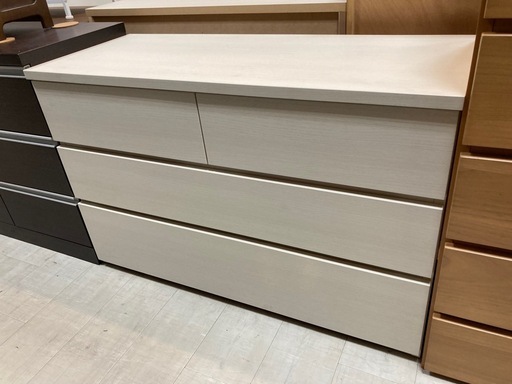 取りに来れる方限定！ニトリのローチェストです！