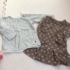 秋冬　子ども服　95サイズ　女の子　長袖　パーカー　アウター　長ズボンの画像