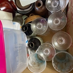 タッパー　食器　食器棚等の画像