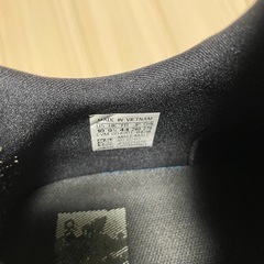 adidasスニーカーの画像