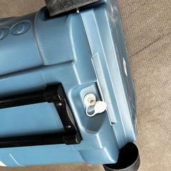 igloo イグルー クーラーボックス キャリー付き ブルー系 アウトドアの画像