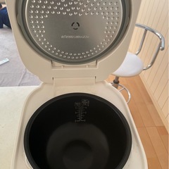 炊飯器5合炊きの画像