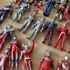 ウルトラマン　フィギュア　怪獣　敵！？　おもちゃの画像