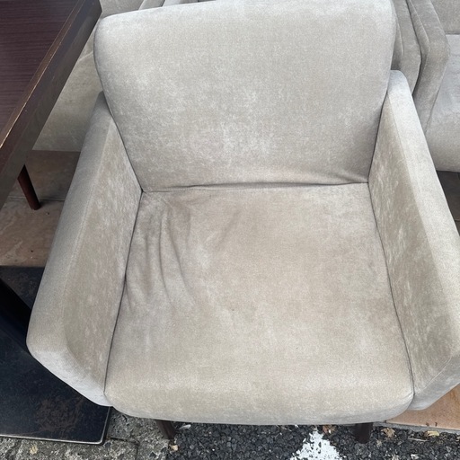 テーブルといすとイス