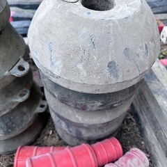 道路建設　備品　保安ポール台座　ウエイトのみ23個の画像