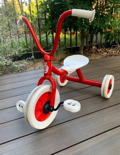 ボーネルンド　ペリカンデザイン　三輪車