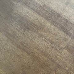 ダイニングテーブルの画像
