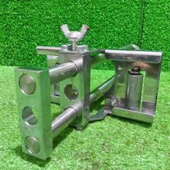 東北エスパル ニューロールa ハンド折曲機【船橋馬込店】【店頭取引限定】【中古】管理番号：ITCWUBABCBDSの画像