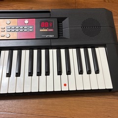 Yamaha PSR-F51 61キー 電子キーボード ポータブルの画像