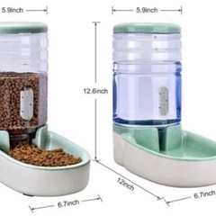 【新品未使用】餌やり器 給水器 重力式 自動 給餌器 犬猫 ペット用品 丸洗いOKの画像