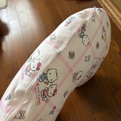 授乳クッション　キティの画像