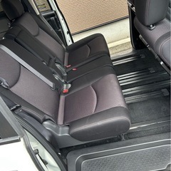 中古車、日産セレナの画像