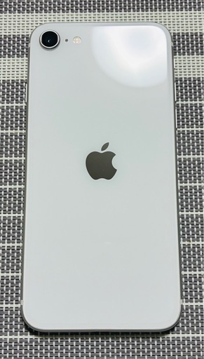 iPhoneSE 第3世代 128GB 78% ホワイト SIMフリー