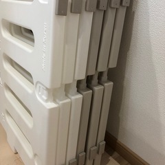 カラズ　ベビーサークル　　　　の画像