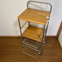 キッチンワゴンの画像