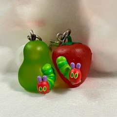 はらぺこあおむし　がしゃぽん