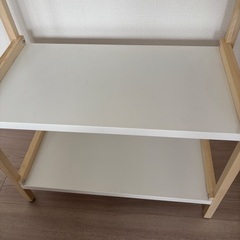 IKEA エーケナッベン 棚 使用感ありの画像