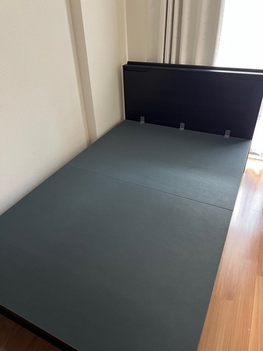 【美品】　ニトリ セミダブル  ベッドフレーム