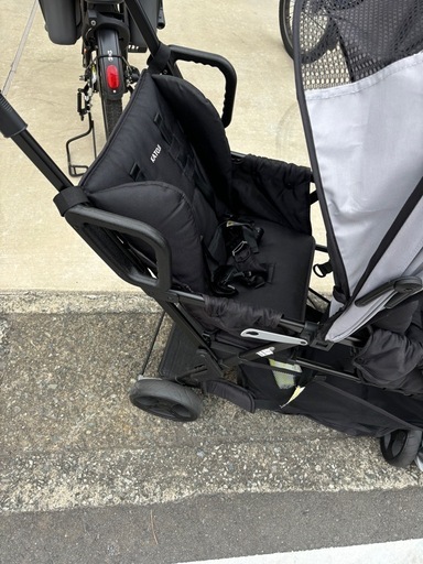 決まりました！Nebio 2人乗りベビーカー