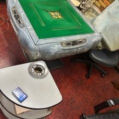 ⭐︎全自動麻雀卓⭐︎サイドテーブル備品付き の画像