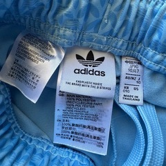adidas ベビー服 90 ズボン　中古美品の画像