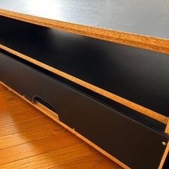 モダンなテレビ台 の画像