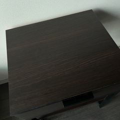 IKEA TRYSIL トリスィル ベッドサイドテーブルの画像