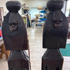 木彫  人型モニュメント  ディスプレイの画像