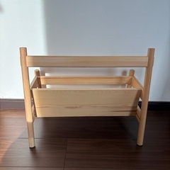 IKEA FLISAT ブックスタンド　絵本棚　の画像