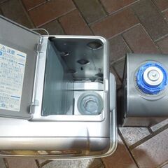 ダイニチ 灯油ファンヒーター ブルーヒーター 2020年製 FW-3220E8 5.0Lタンク 暖房器具 ストーブ 札幌市東区 新道東店の画像