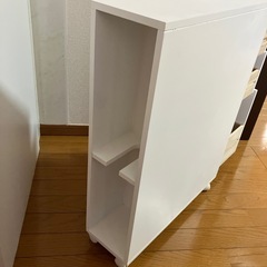 トイレ用品収納の画像